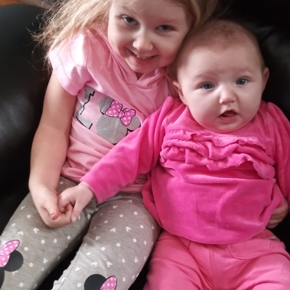 Meet your Posher, Emma - Picture 1 of 1